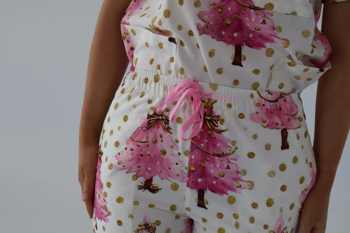 Pink Christmas Scrub Pants-pre order (ETA 24th oct)